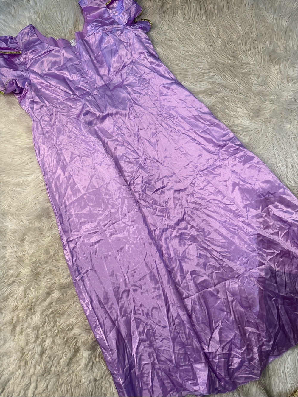 Women’s Lavender Satin costume dress (M)